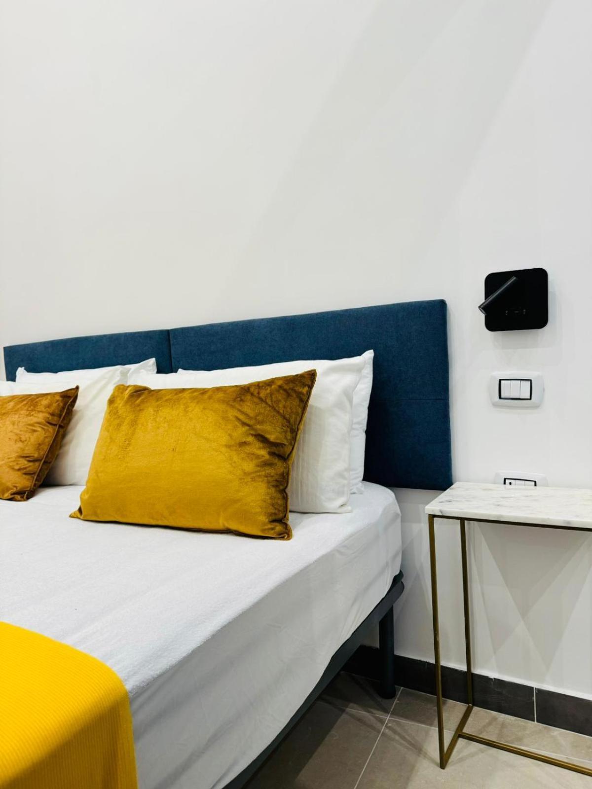 Art Suite San Liborio Νάπολη Εξωτερικό φωτογραφία
